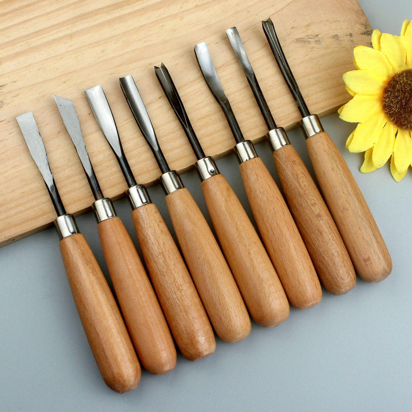 啄木鸟手工木雕刻刀8把/套中号实木手柄锰钢刀头已开刃刀形各相同