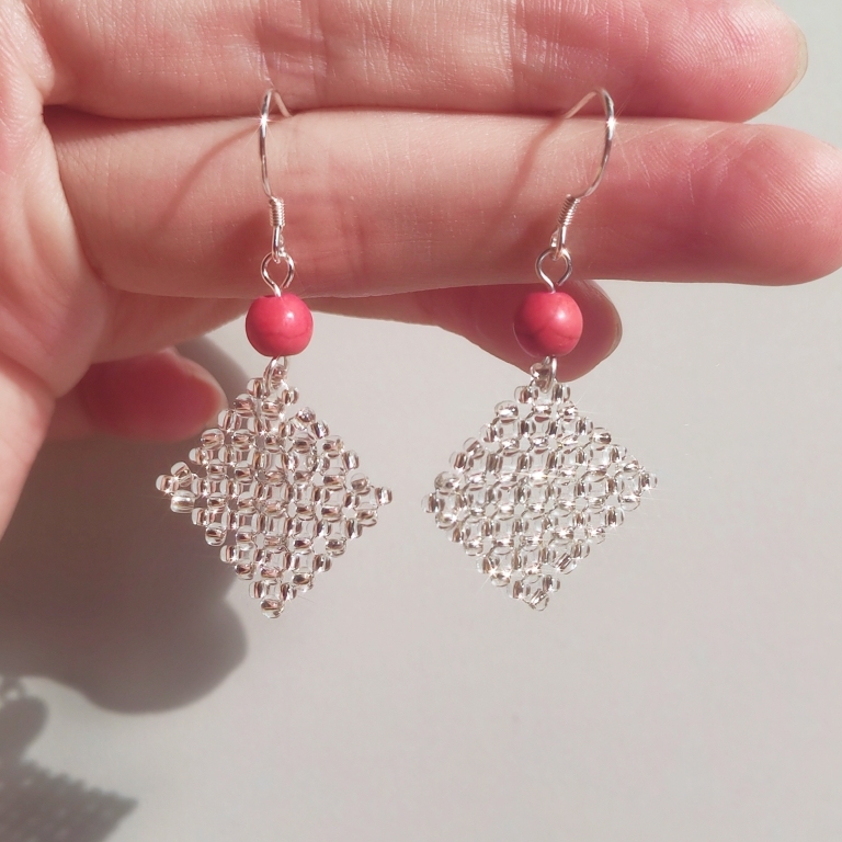 原创小众菱形米珠满钻耳环