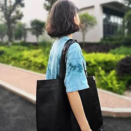 日杂附录款猿人头压纹皮革单肩包Bape托特包tote Bag购物手提袋潮