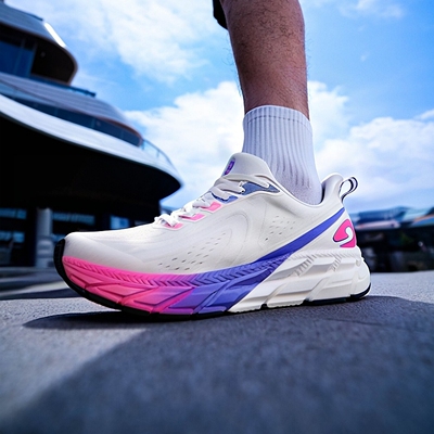 户外特工超轻减震护膝透气跑步鞋