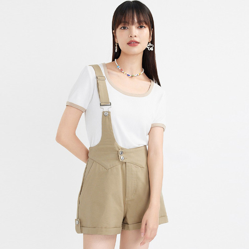 小个子单肩背带裤甜美高腰休闲短裤女式修身T恤上衣显瘦时尚套装