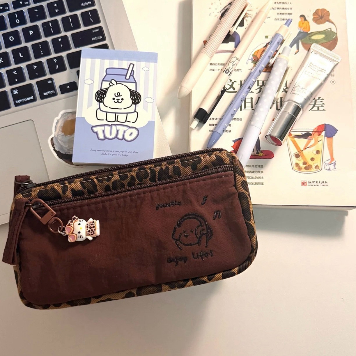 可爱豹纹音乐小狗笔袋大容量高颜值ins风女学生文具收纳袋铅笔盒,文具电教/文化用品/商务用品,笔袋,淘宝优惠券,粉丝福利购,淘宝优惠卷