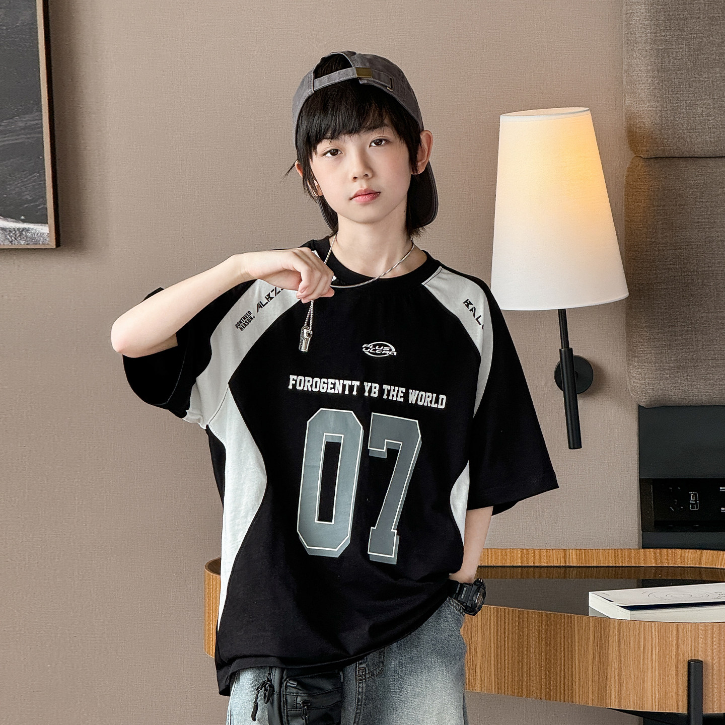 男童短袖T恤2026夏季新款儿童美式运动风上衣中大童拼接潮流半袖