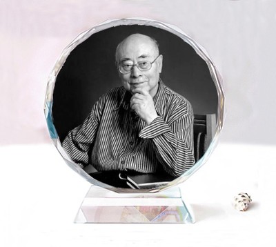 于敏水晶人像模型居家车载