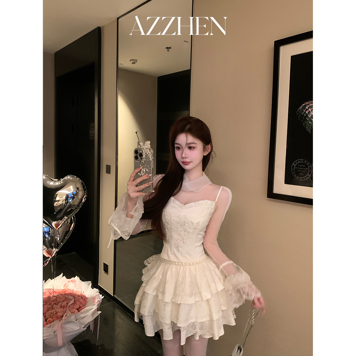 AZZHEN【胭黛星光】 純欲重工荡领珠片泡泡袖吊带修身仙女上衣