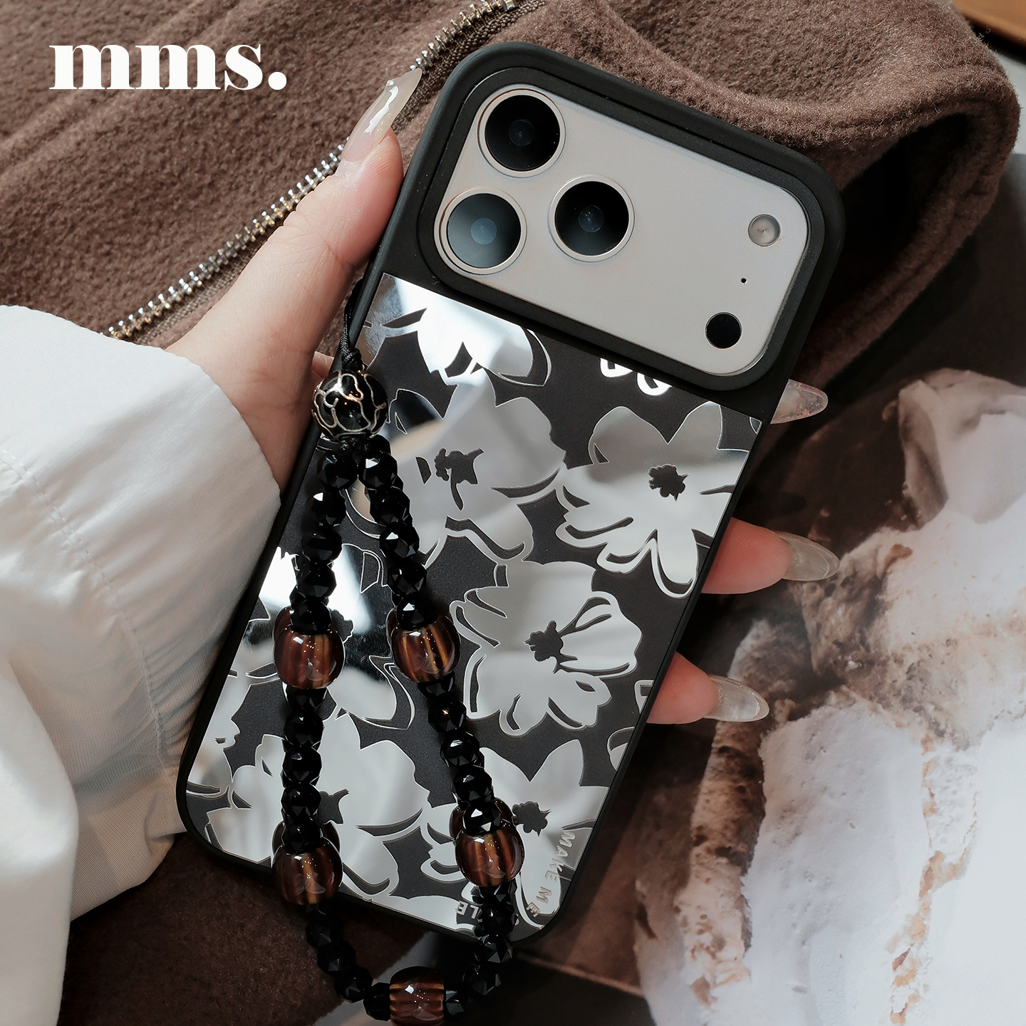 mms黑花镜面17promax手机壳磨砂