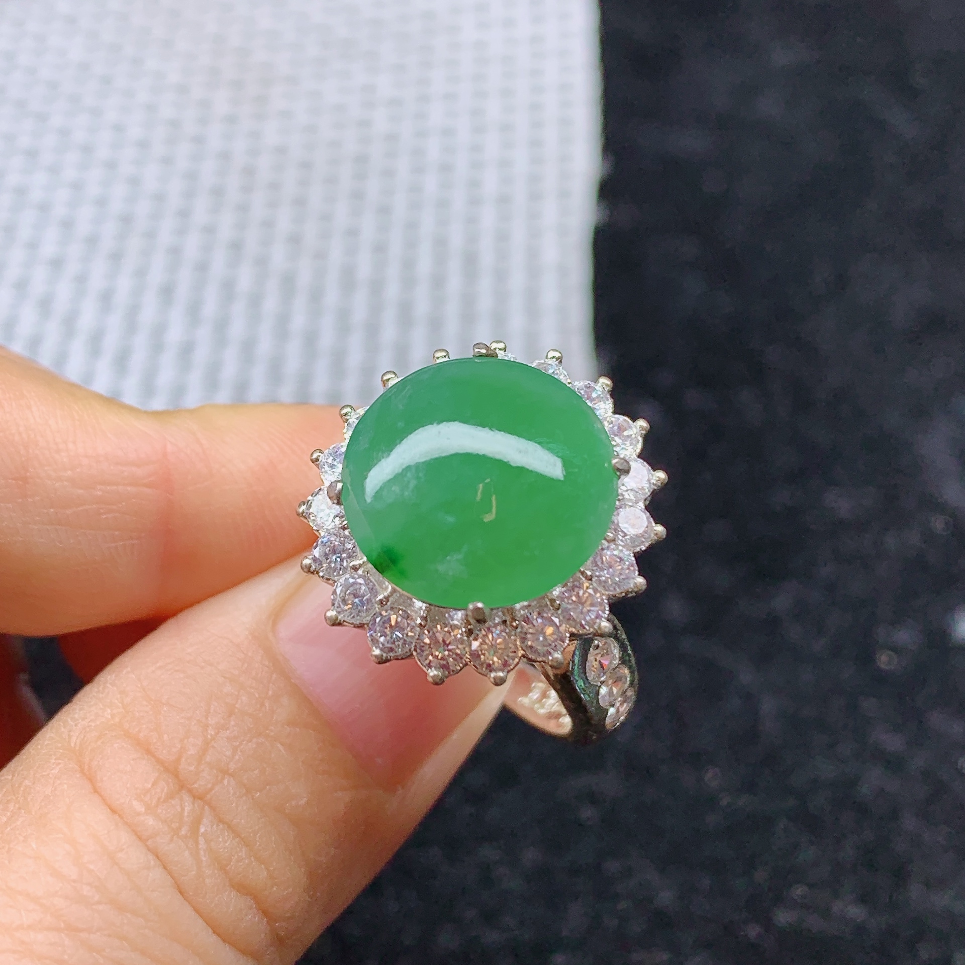 缅甸翡翠A货天然玉戒指322