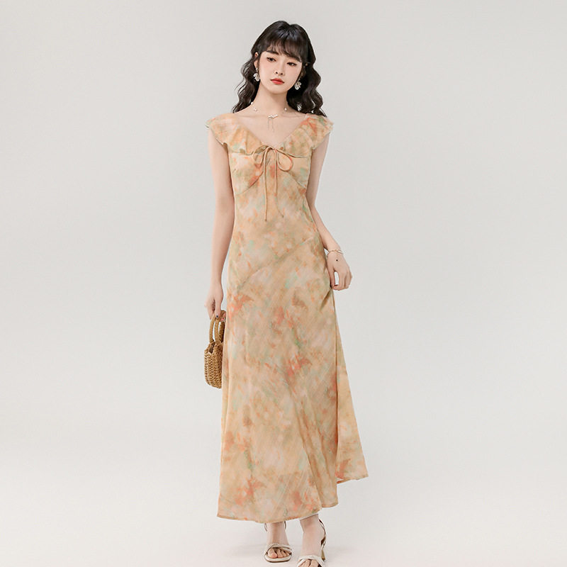 2026夏季新款法式温柔气质优雅荷叶边小飞袖长款连衣裙