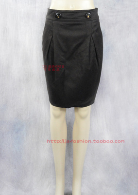 压褶全羊毛百搭风包臀裙