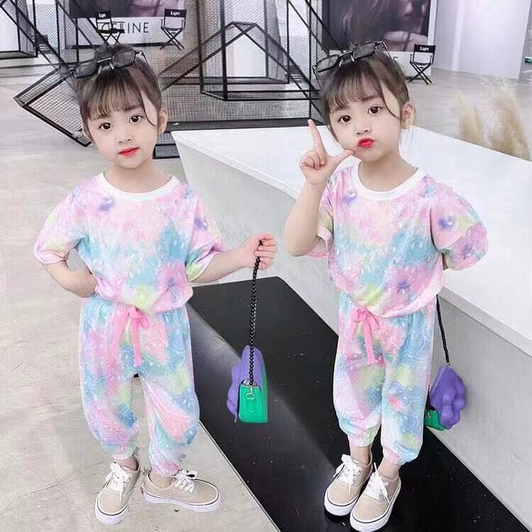 夏季女童彩虹套装2025年新款洋气女宝宝网红儿童装夏装运动两件套