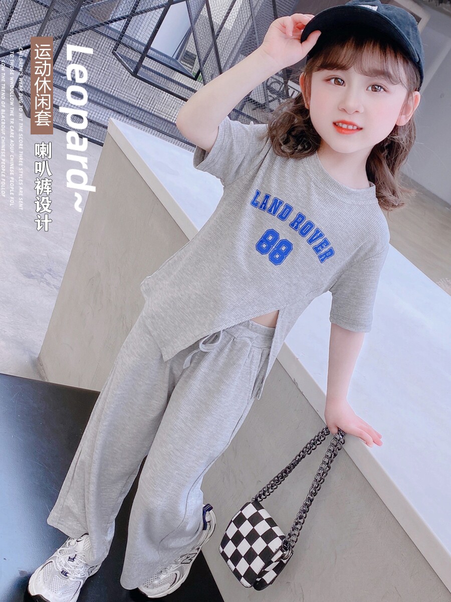 女童夏装韩系童装2025新款女宝宝洋气短袖上衣休闲喇叭裤时髦套装