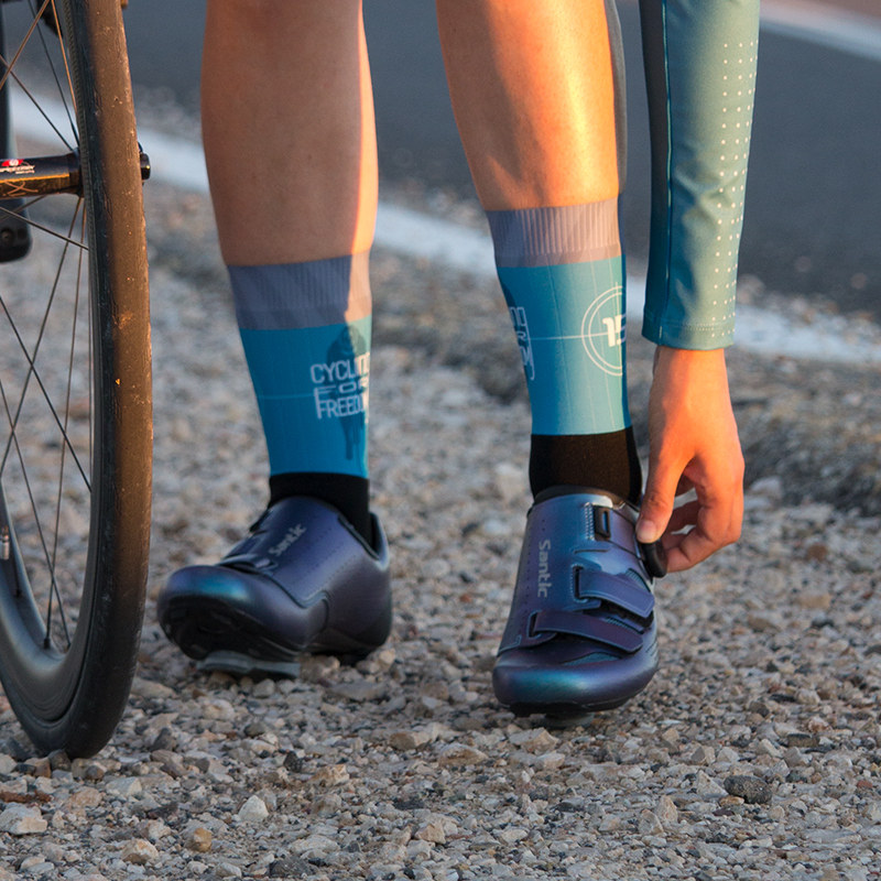 Santic森地客 骑行鞋碳纤维底公路锁鞋单车自行车鞋男 极昼S20018