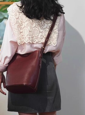 MBOX皮新款水桶包单肩斜挎女包三用包包植鞣牛皮手工蜡线变色皮包