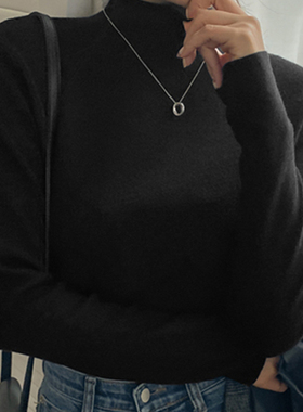 法式黑色半高领打底衫女秋冬内搭正肩针织衫修身高级感中领毛衣
