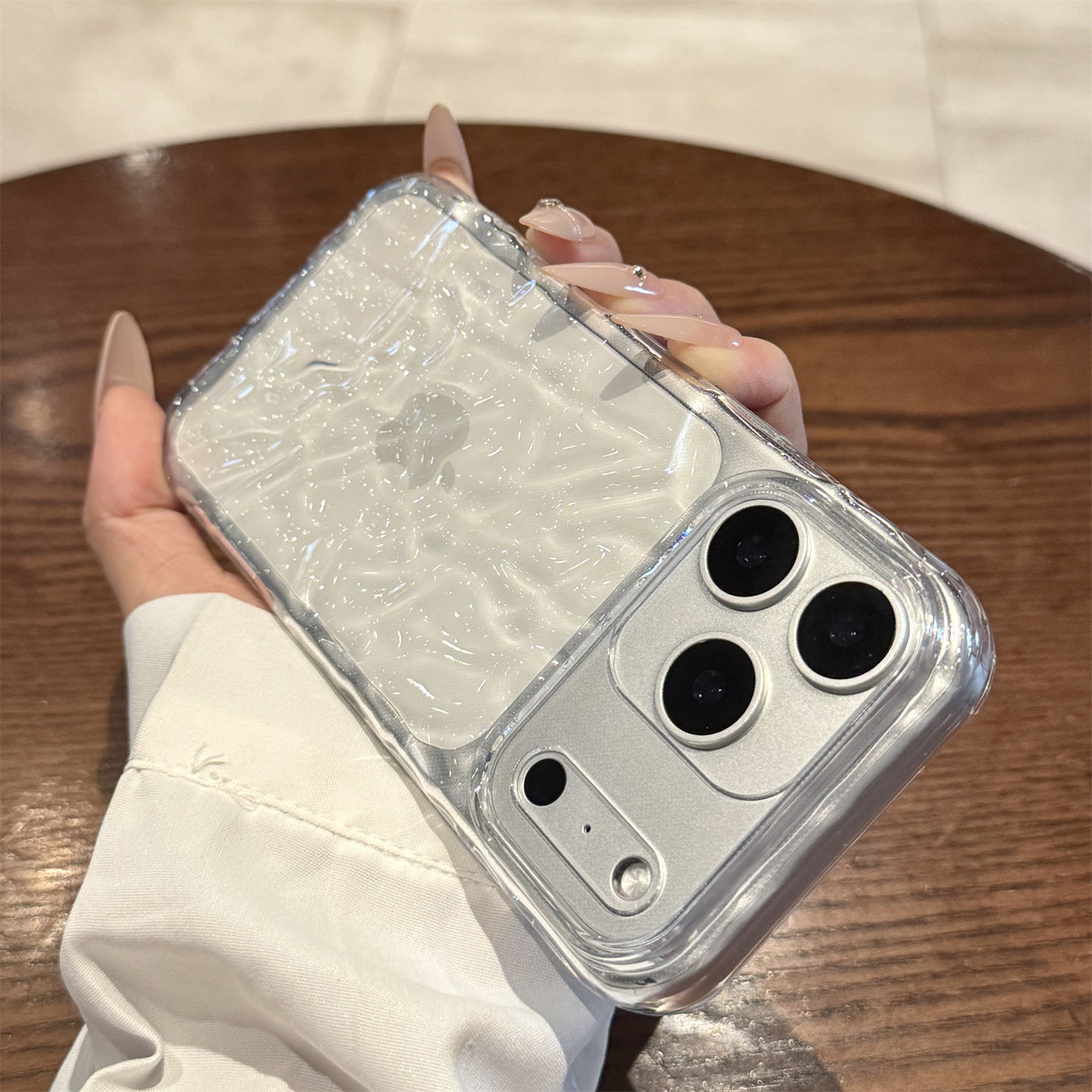 适用苹果17promax超薄手机壳