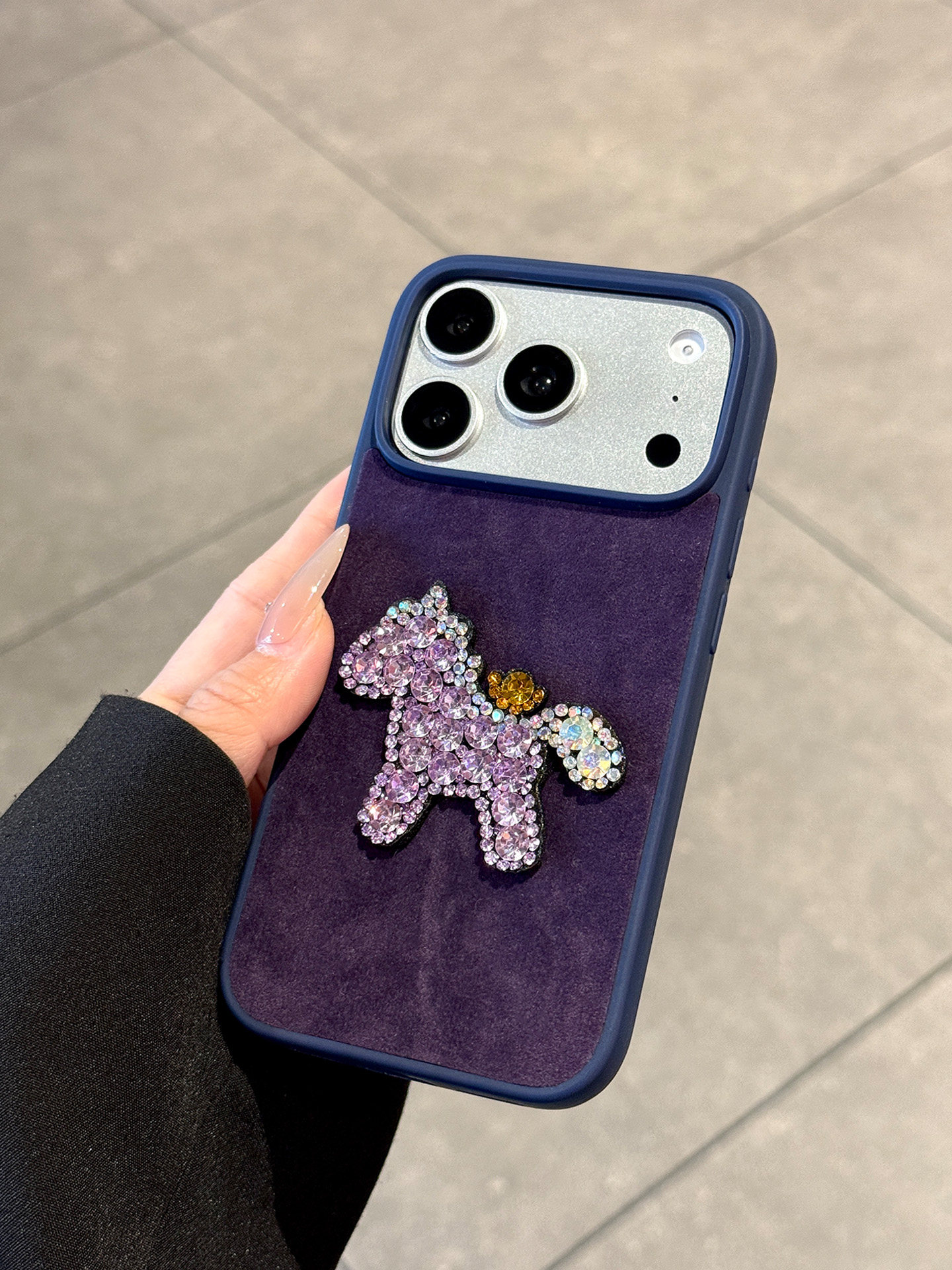 ng2510227 Suitable Phone Case, IPhone 17 Max, Light Luxury High-End Purple Plush Fabric Diamond-Encrusted Ingot And Pony Design,_voghion.com