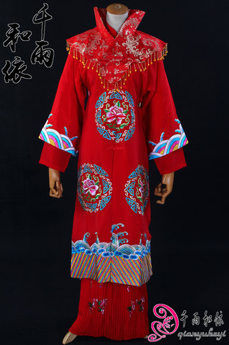 新娘越剧舞台表演昆曲古装