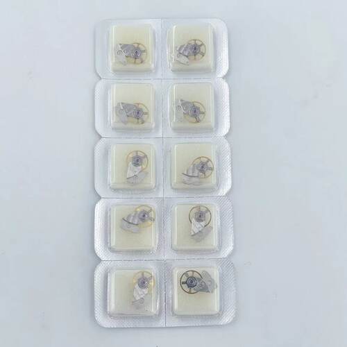 手表机芯配件 全新9015机芯摆轮 摆轮总成 摆夹板 全摆