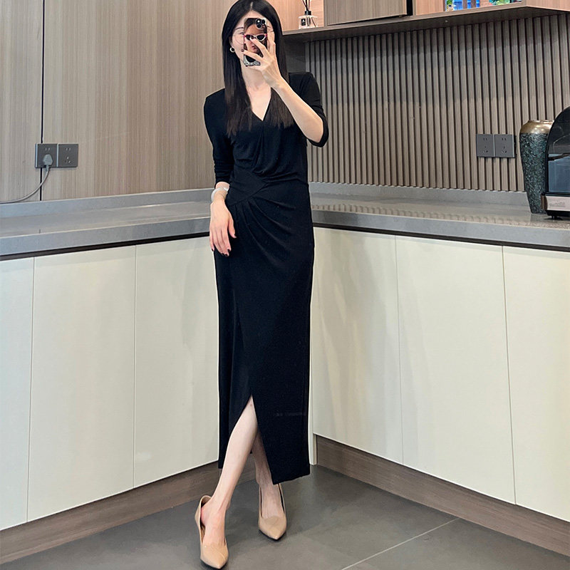 【女人丝界】24秋季收腰修身气质长袖V领御姐范弹力郝本风开叉裙