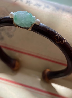 原创西藏高原深山老鸡血藤镶嵌缅甸A货手镯