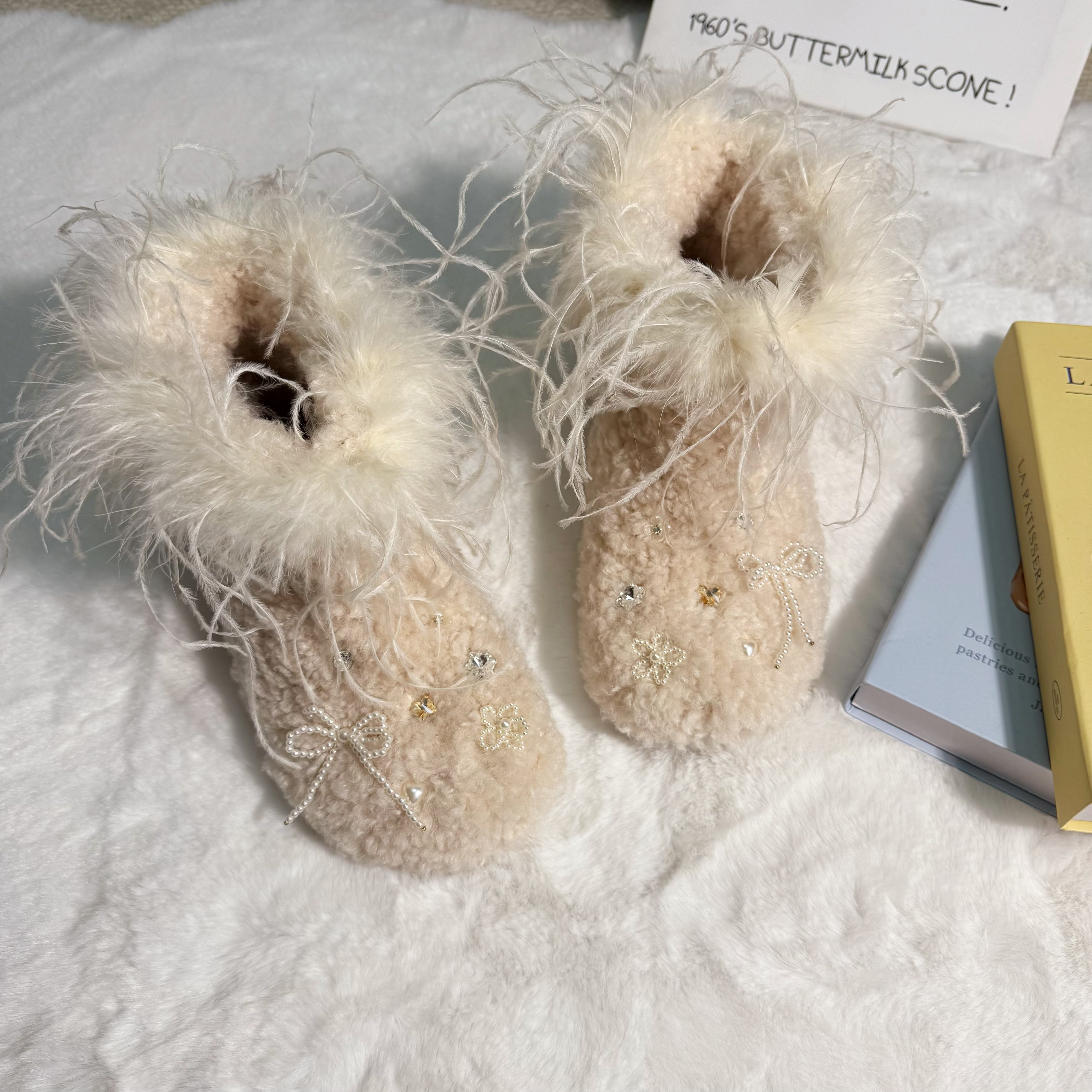 原创设计冬季保暖羊羔绒雪地靴气质羽毛仙气钻饰好看百搭时髦靴子,女鞋,时尚雪地靴,淘宝优惠券,粉丝福利购,淘宝优惠卷