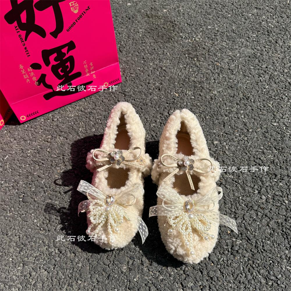 小众设计冬季加绒豆豆鞋甜美风重工蕾丝蝴蝶结流苏内增高毛毛鞋