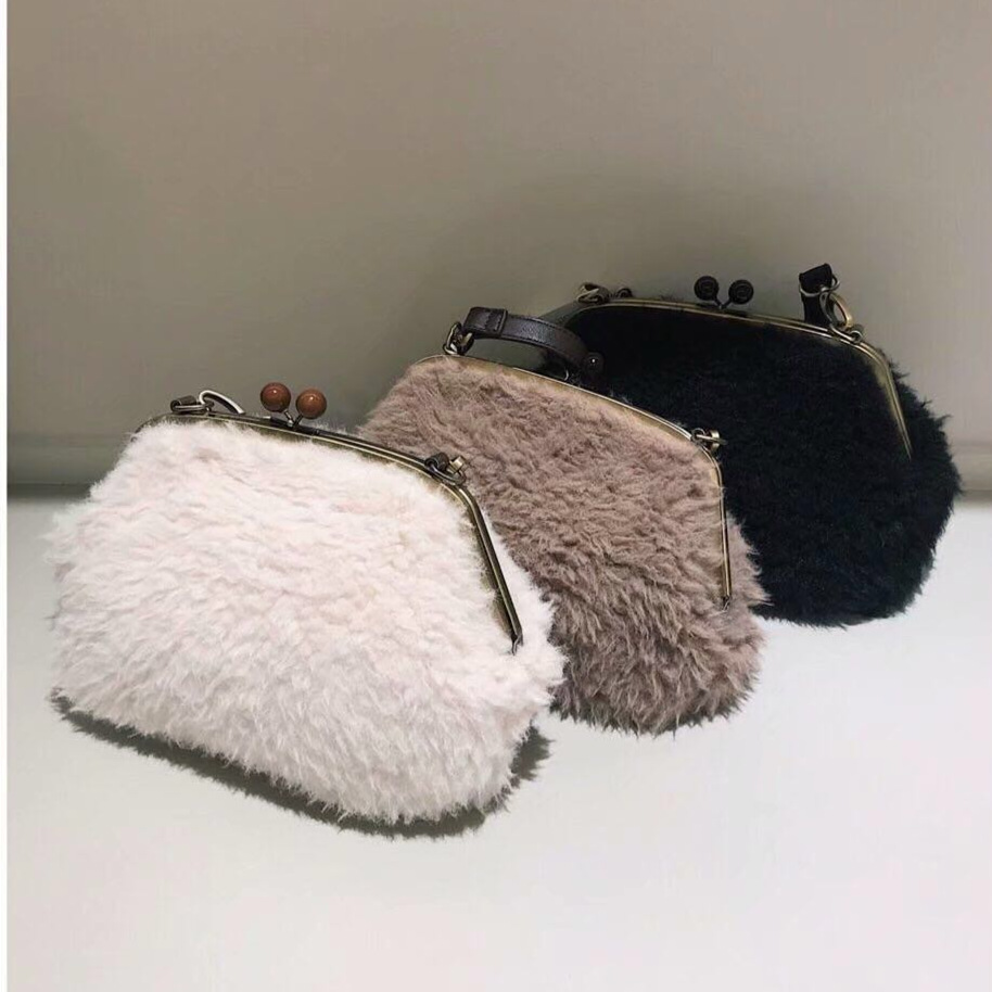 毛茸茸软萌萌风单肩小斜挎包