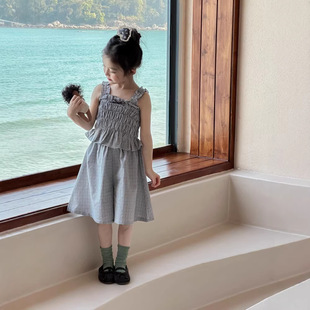 2026夏装新款女童清新韩系木耳边格子短款吊带上衣五分阔腿裤套装