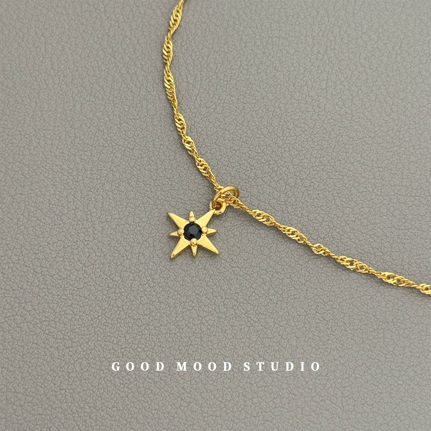 GMS极星 欧美时尚黑色锆石八芒星吊坠项链女小众高级感叠戴毛衣链
