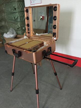 高档24寸LED带灯化妆箱带支架专业拉杆可拆万向轮化妆箱