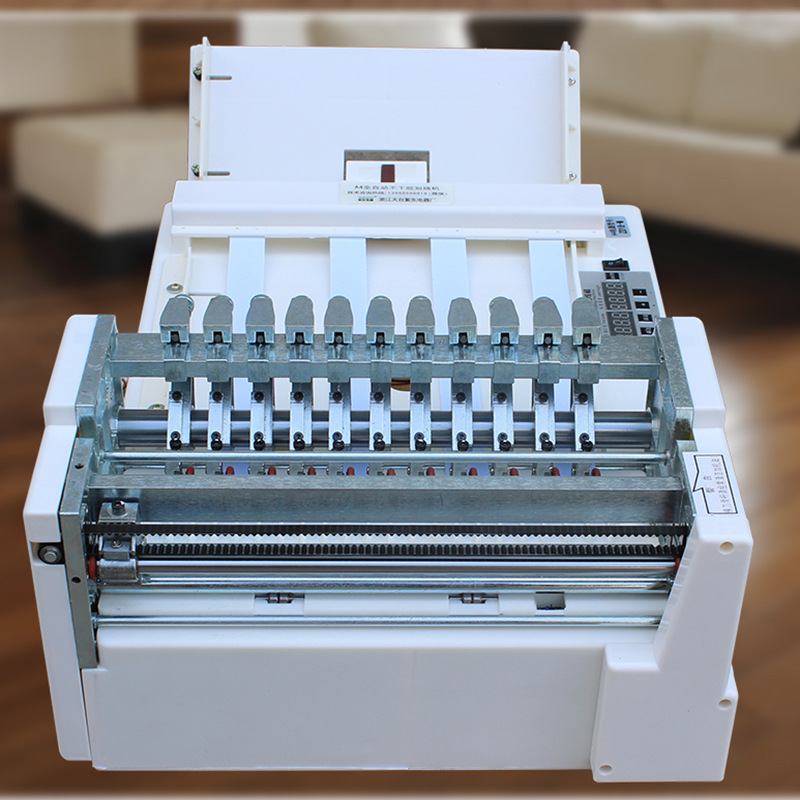 A4快速型直刀款 全自动标签机 A4 覆膜亚银不干胶切割机