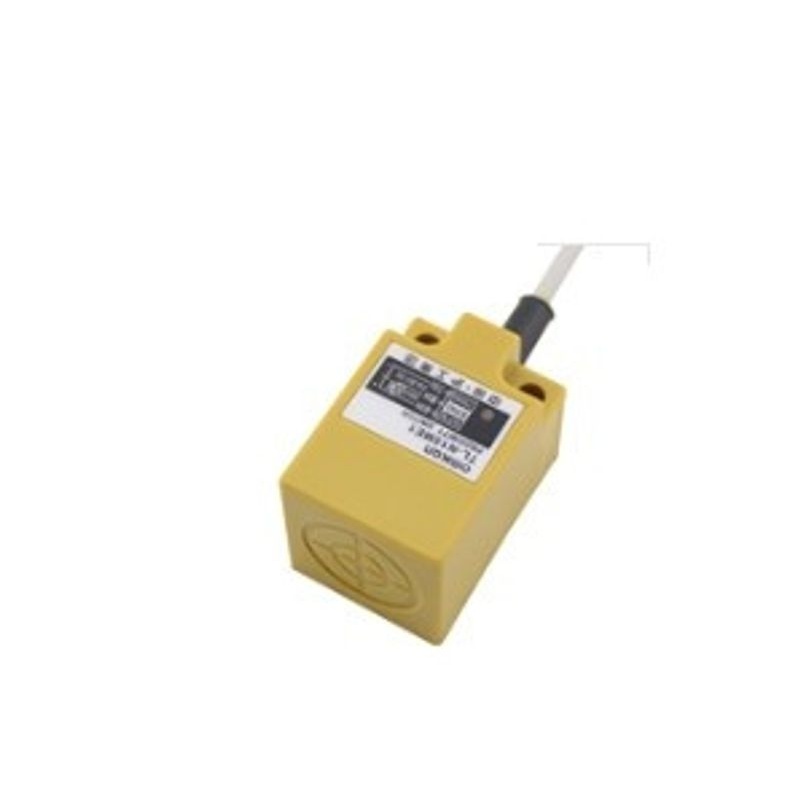 沪工接近开关 TL-N15ME2 常闭  直流三线NPN型常闭 15mm