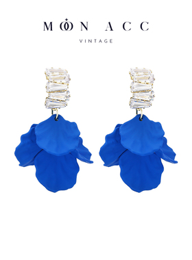 MOON ACC/克莱因蓝色贝壳花瓣锆石耳环 复古夸张超显白无耳洞耳夹