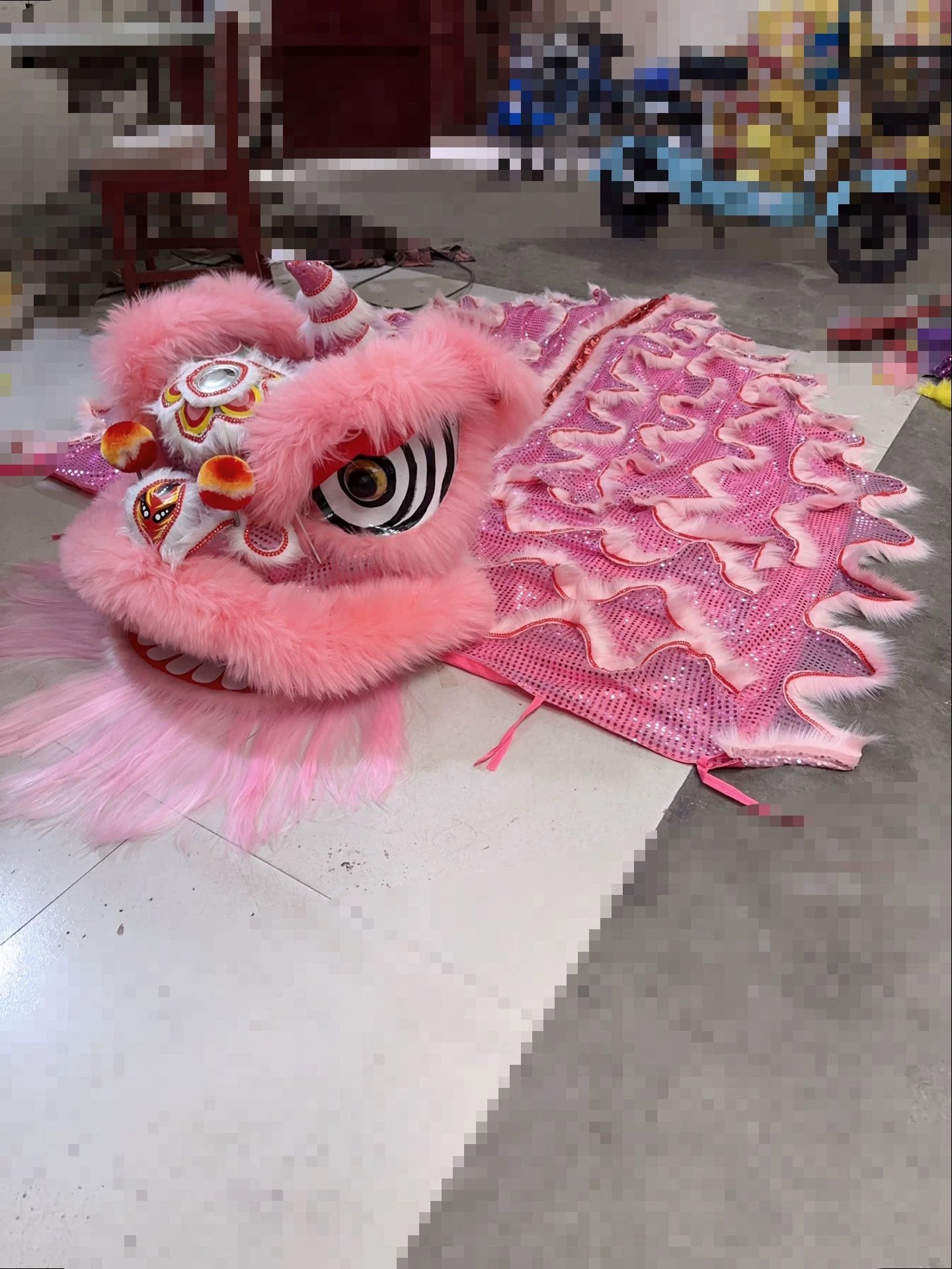 结婚拍照婚车装饰婚庆摆件迎亲婚房布置装饰羊毛南狮舞狮整套道具