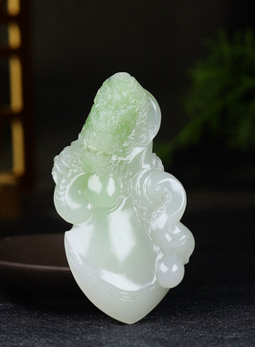 (古晨珠宝) 青海和田玉翠青生肖龙手把件手玩祥龙护主109g