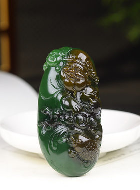 （古晨珠宝）俄罗斯和田玉老坑黄皮菠菜绿碧玉财神挂件玉坠55g