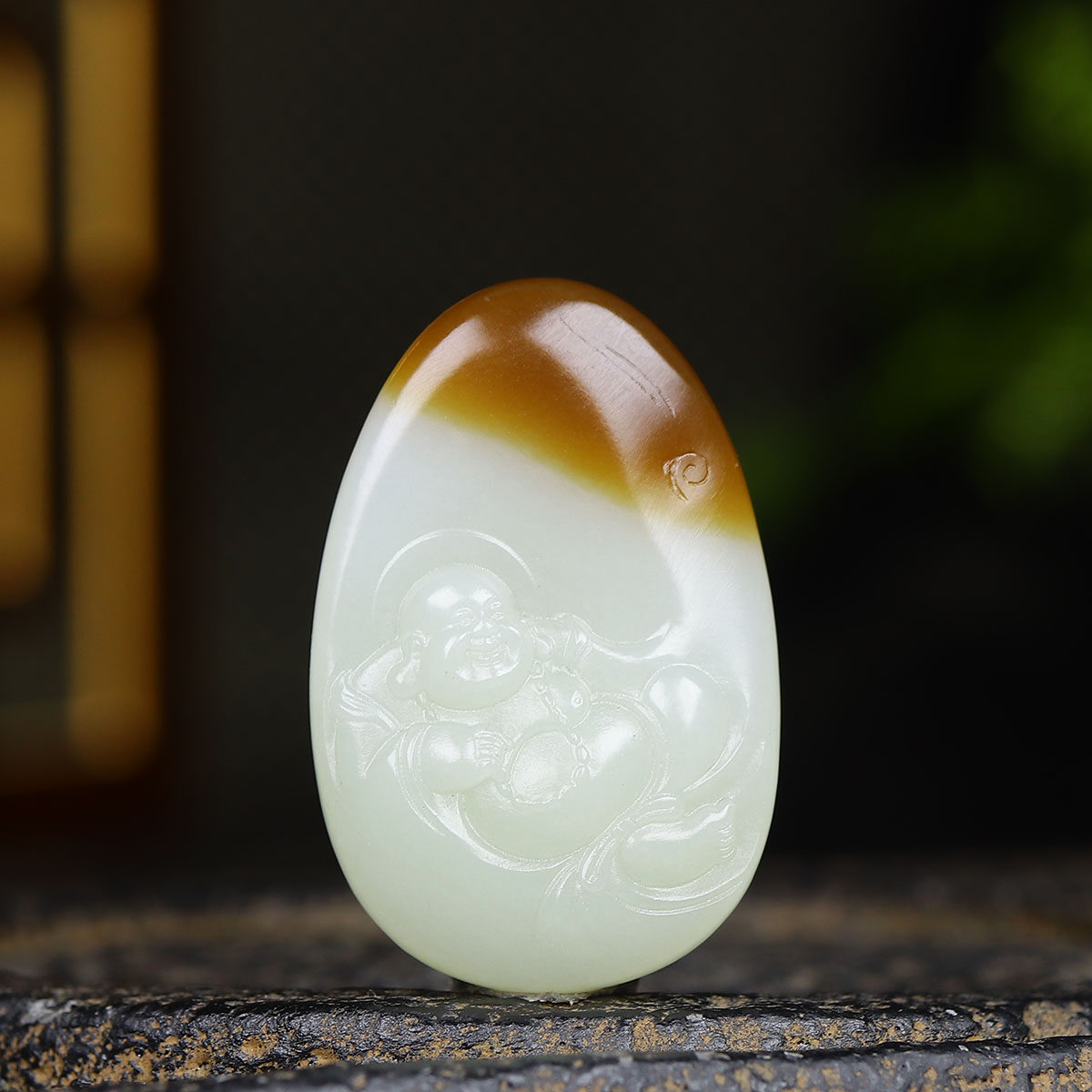 (古晨珠宝)新疆和田玉且末糖白玉弥勒佛挂件吊坠玉坠天生福相21g