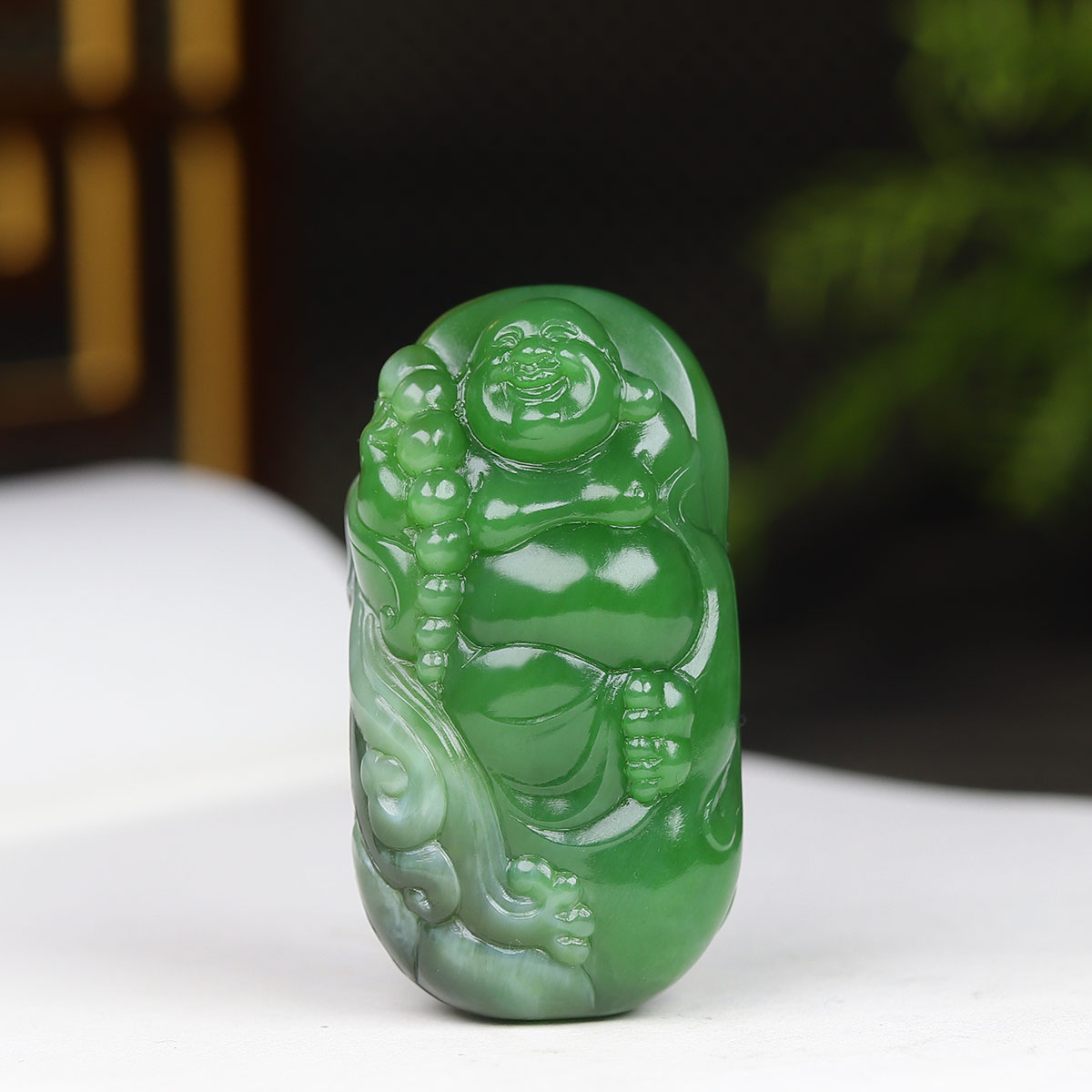 (古晨珠宝) 俄罗斯和田玉果阳绿猫眼碧玉弥勒佛挂件吊坠玉坠58g