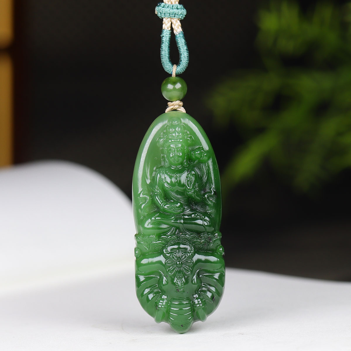 (古晨珠宝)俄罗斯和田玉菠菜绿碧玉普贤菩萨挂件吊坠玉坠22g