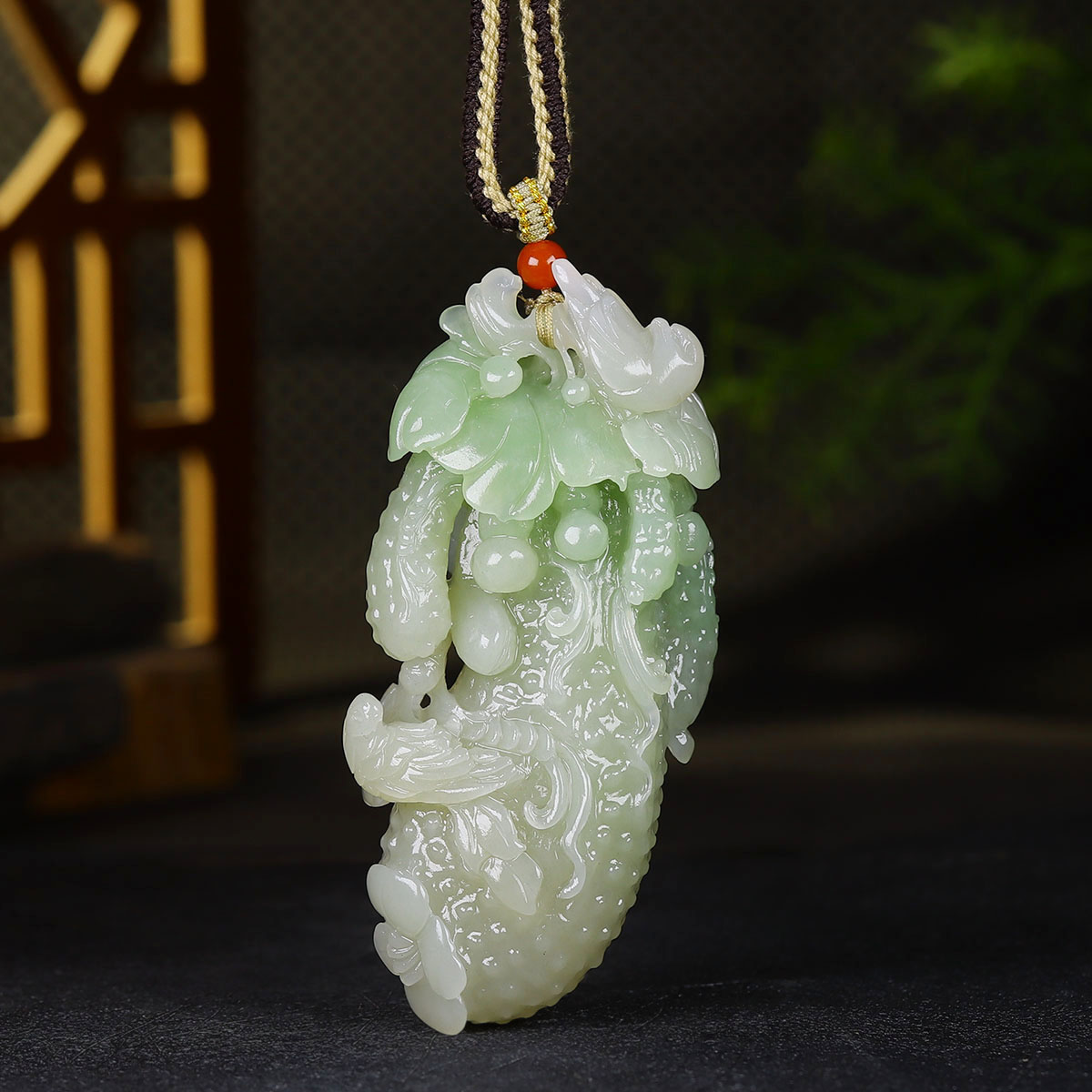 (古晨珠宝)青海和田玉翠青硕果累累把件手玩摆件134g