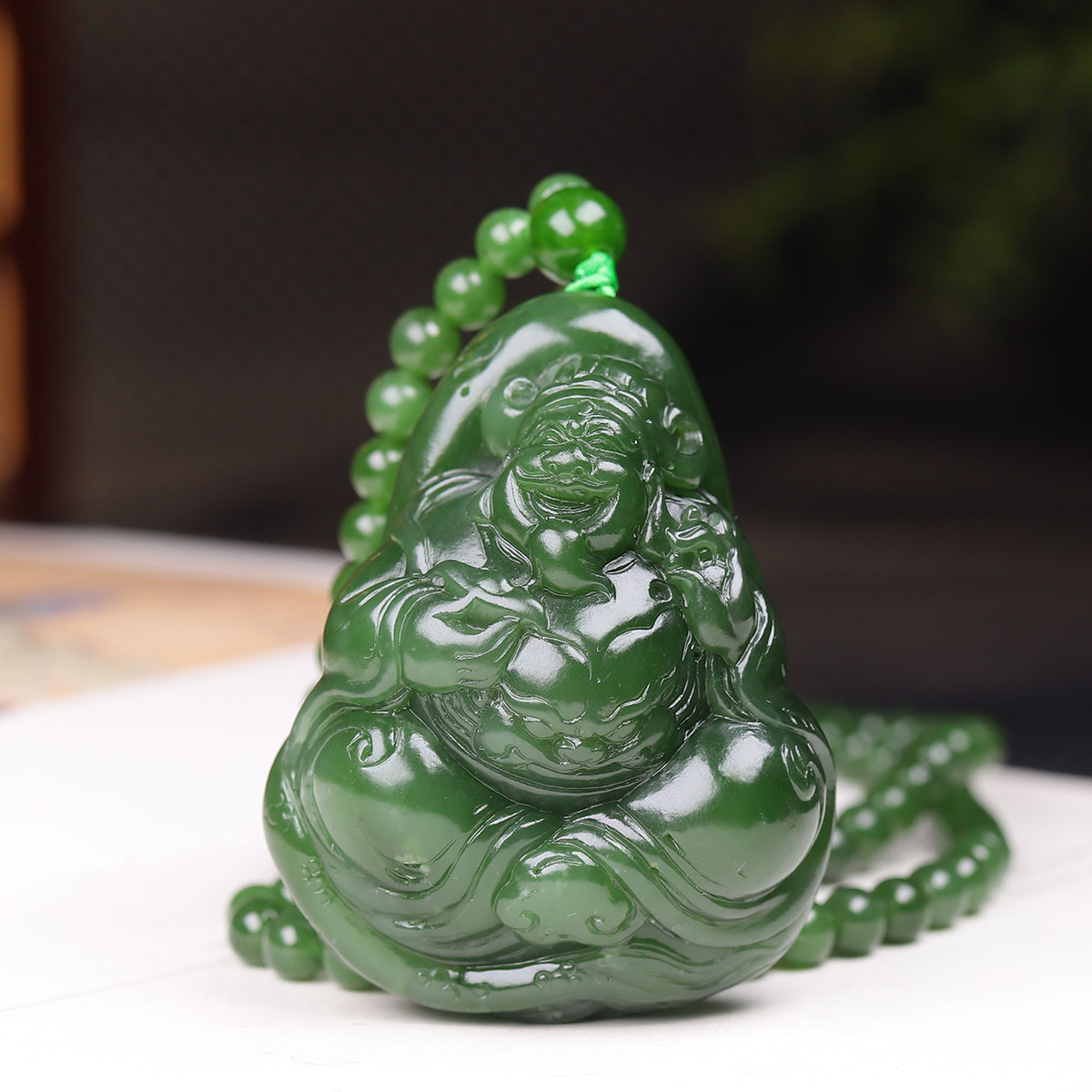 (古晨珠宝) 俄罗斯和田玉菠菜绿碧玉财神把件手玩招财进宝91g