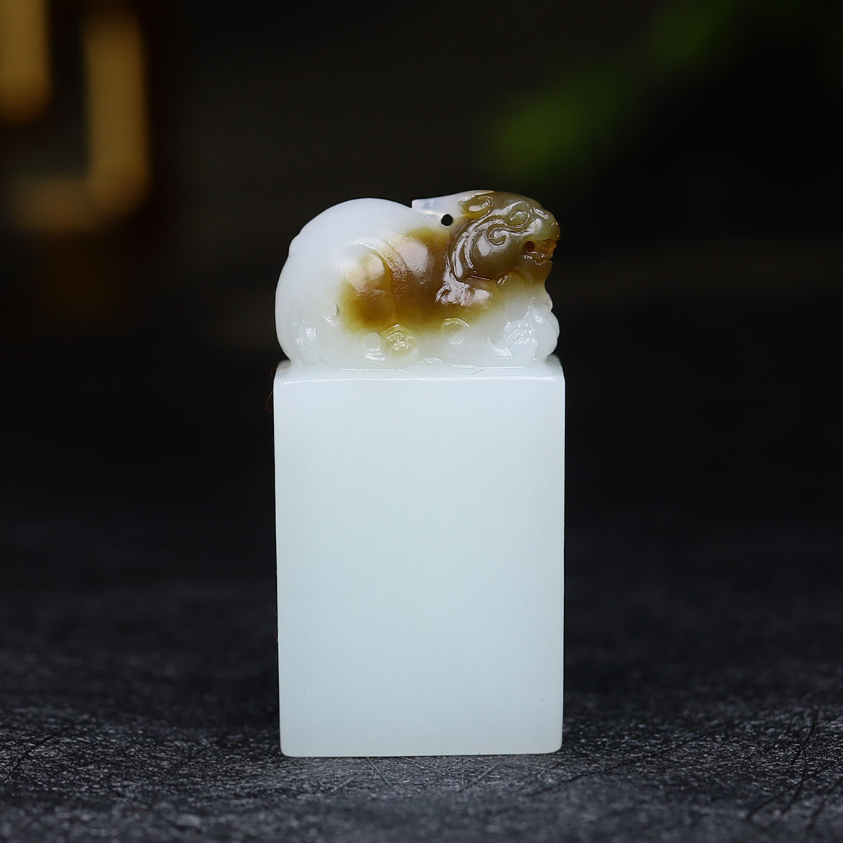 (古晨珠宝)新疆和田玉糖白玉貔貅印章手把件手玩瑞兽赐福40g