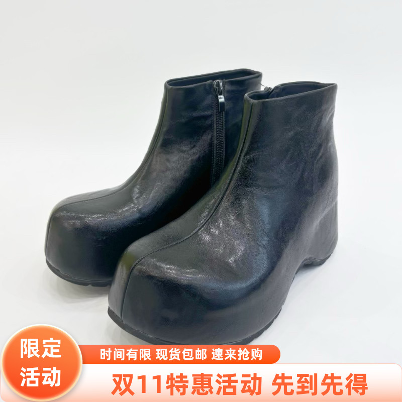 假日阳光丽人2025新款真皮女鞋时装女短靴小个子中跟女单鞋5935