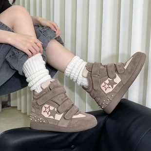 旗舰高端铆钉魔术贴高帮鞋女2026秋季超火休闲厚底运动板鞋潮