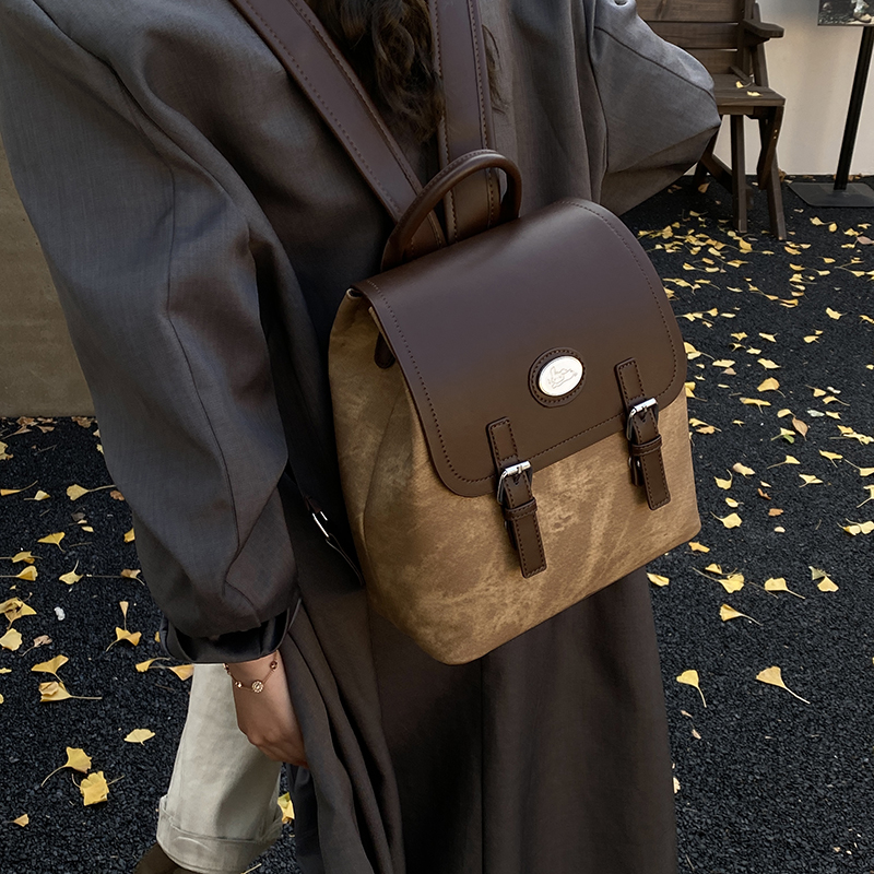 法式复古包盖式双肩包女时尚渐变色皮质小背包高级感学院风小书包