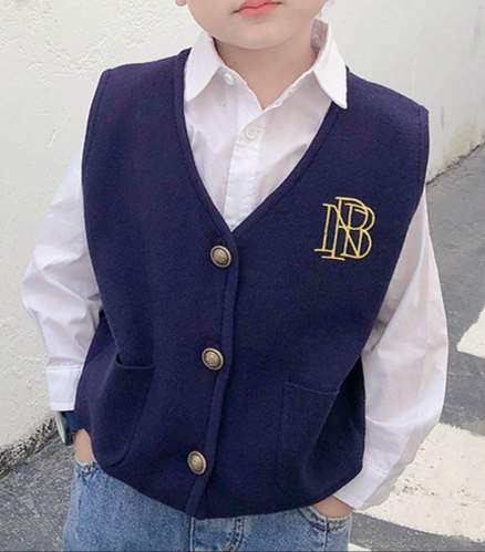 韩版童装学院风马甲男童婴儿帅气毛背心男孩坎肩加厚针织开衫黑色