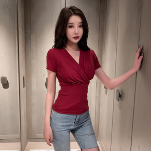 显瘦T恤夏 女人味气质交叉V领收腰显胸上衣褶皱小众设计感性感修身