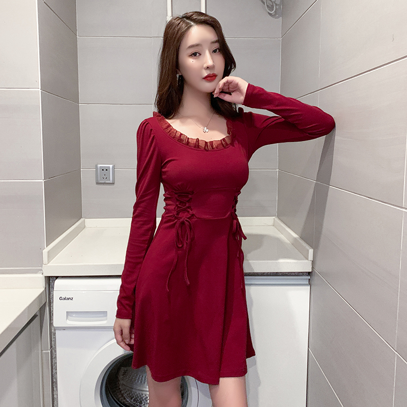 女人味秋装连衣裙收腰显瘦系带设计感小个子性感长袖打底A字裙子