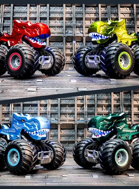 IQOEM 专利产品2.4G喷雾大脚恐龙遥控车翻滚特技车男孩攀爬车玩具