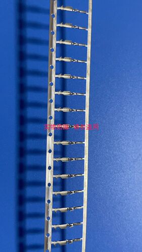 10141272-111ALF FCI连接器  MicroSpace™ 端子 线对板 车灯线束